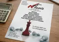 Flyer εκτύπωσης με δυναμικά χρώματα και μοντέρνα γραμματοσειρά, ιδανικό για προώθηση προϊόντων και υπηρεσιών.