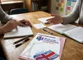 Καταχώρηση καρτέλας διδάκτρων με φωτεινά χρώματα και οργανωμένο layout για φροντιστήρια.