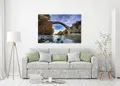 Πίνακας σε καμβά για χώρο που μπορεί να προορίζεται για σαλόνι, με φυσικό τοπίο, σε ρεαλιστικό και μοντέρνο στυλ διακόσμησης.