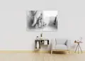 Πίνακας σε καμβά για μοντέρνο χώρο με ασπρόμαυρη εικόνα, αφηρημένο στυλ και minimal διακόσμηση.
