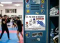 Στρογγυλά αυτοκόλλητα με έντονα χρώματα και μοναδικά σχέδια, ιδανικά για διακόσμηση και προώθηση.