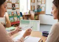 Καρτέλα διδάκτρων με ζωντανά χρώματα μπλε και πράσινου, επαγγελματική διάταξη για οργάνωση στοιχείων.