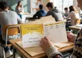 Καρτέλα διδάκτρων με ζωντανά χρώματα, οργανωμένη διάταξη και προσαρμοσμένο λογότυπο για φροντιστήρια.