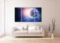 Πίνακας σε καμβά για χώρο που μπορεί να προορίζεται για γραφείο, με θέμα το διάστημα, σε αφηρημένο και μοντέρνο στυλ διακόσμησης.