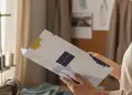 Φάκελος παρουσίασης με κομψό σχέδιο και πολυτελή εκτύπωση.