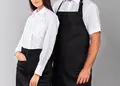 Ποδιά σερβιτόρου από 65% πολυέστερ και 35% βαμβάκι, με πρακτική τσέπη. Ιδανική για εστιατόρια με δυνατότητα εκτύπωσης λογοτύπου και άνετη εφαρμογή.