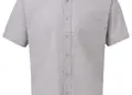 Ανδρικό κοντομάνικο πουκάμισο από ποπλίνα, με τσέπες και ρυθμιζόμενες μανσέτες. Ιδανικό για επαγγελματική χρήση, με δυνατότητα εκτύπωσης λογοτύπου.