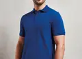 Μπλούζα πόλο κοντομάνικη από 65% πολυέστερ και 35% βαμβάκι, με 2 κουμπιά, αντιμικροβιακή προστασία και δυνατότητα εκτύπωσης λογοτύπου για επαγγελματική χρήση.