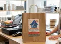 Αυτοκόλλητο Home Store με πληροφορίες καταστήματος